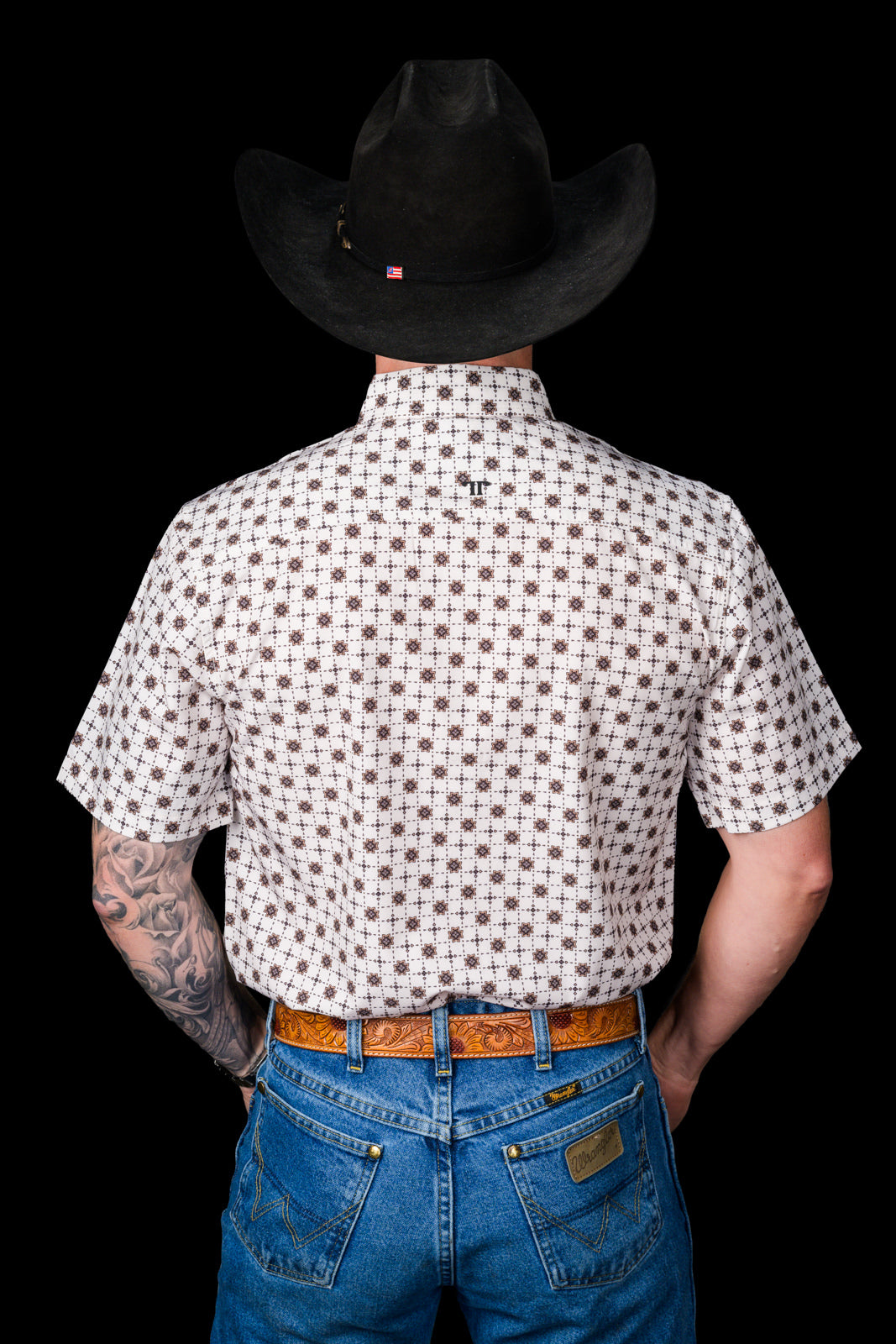 THE PIKE SHORT SLEEVE BUTTON UP