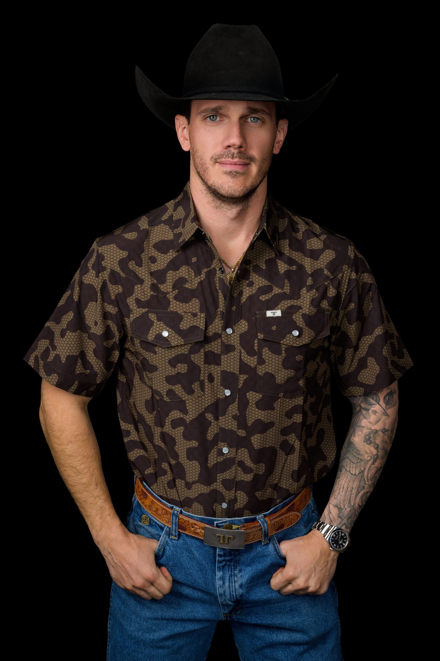 THE GAGE SHORT SLEEVE PEARL SNAP