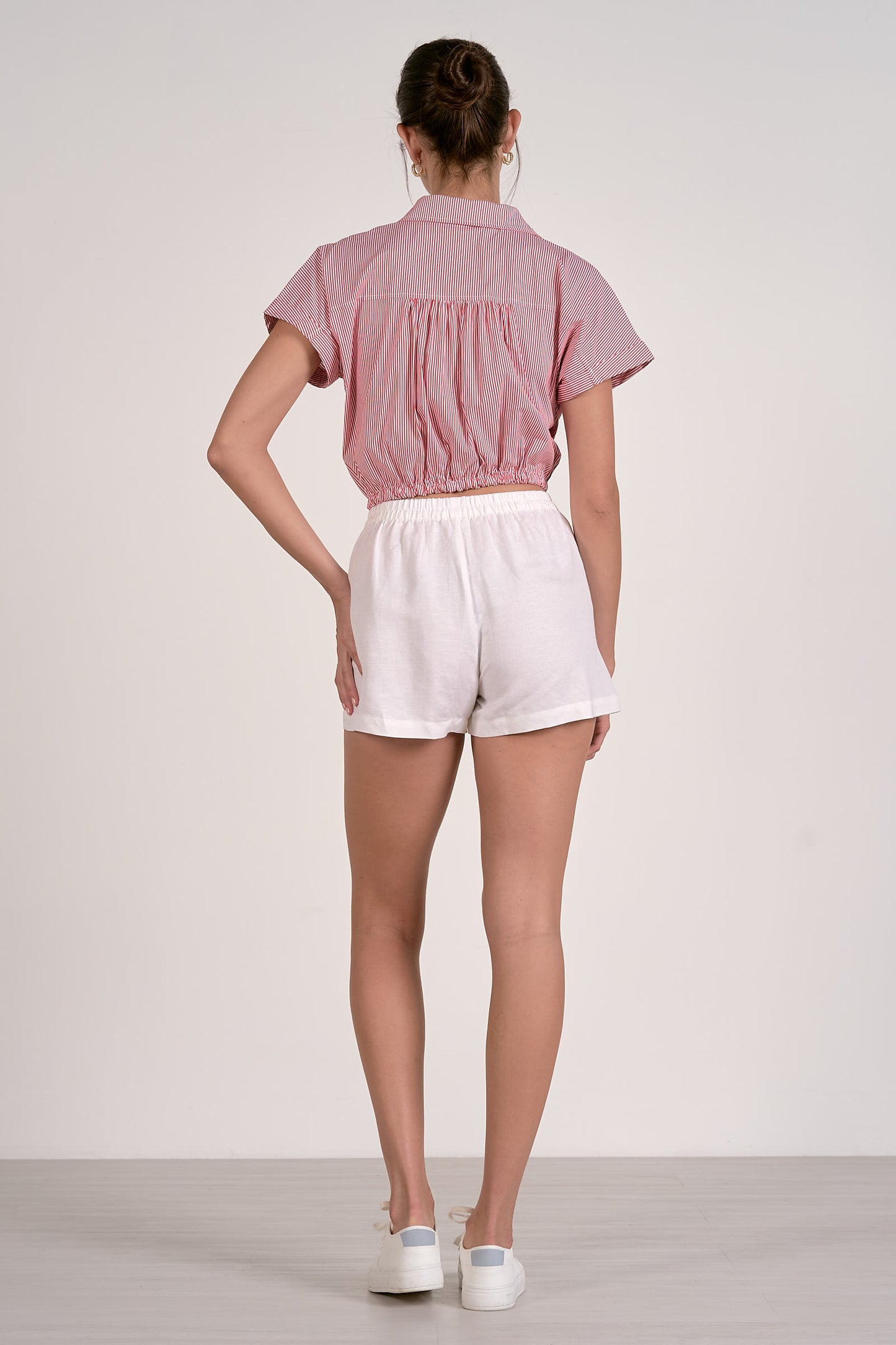 CROPPED BUTTON UP TOP