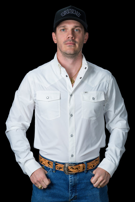 WHITE LONG SLEEVE SNAP SHIRT