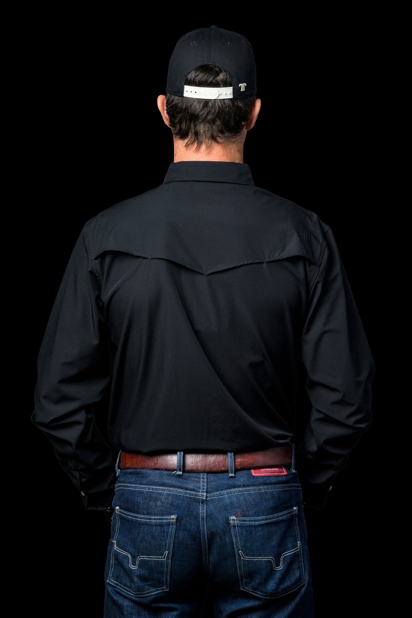BLACK LONG SLEEVE SNAP SHIRT