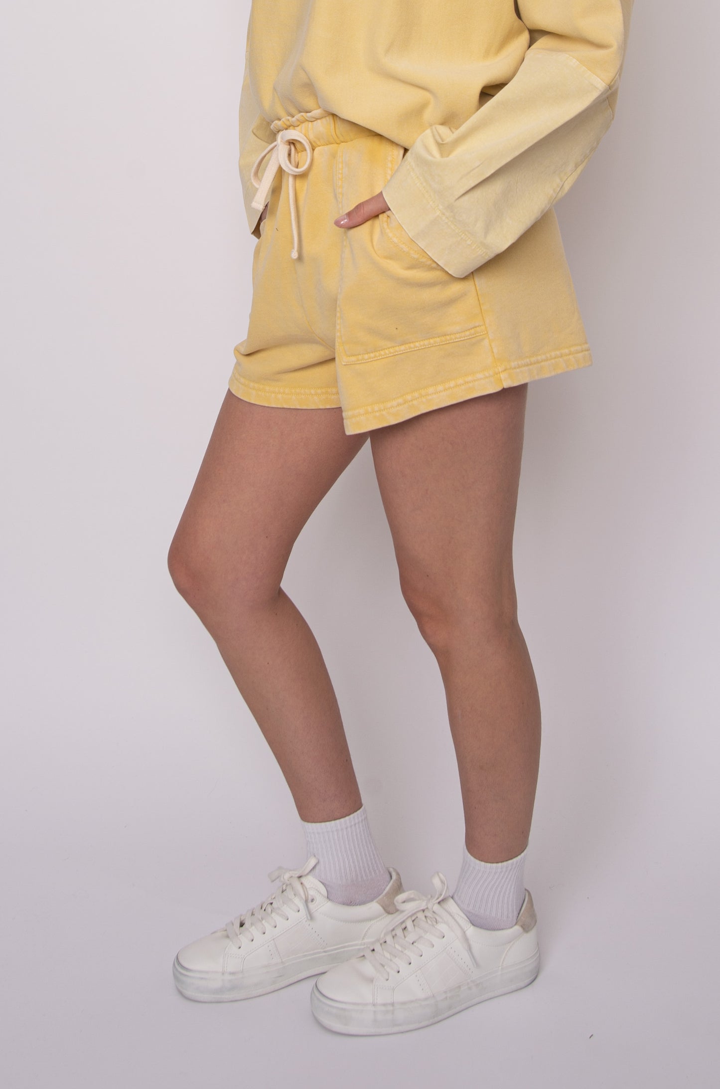 CECILE PULL ON SHORT